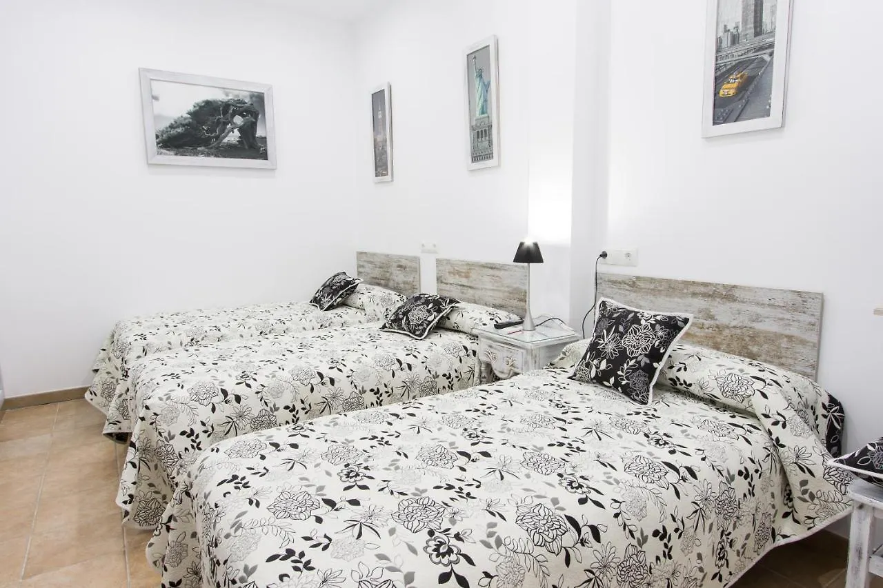 Hostal La Estrella Marbella 0*,